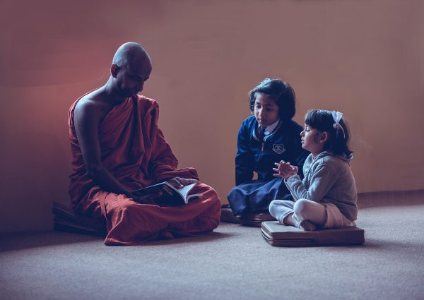 "Interfaith Cultural Dialogue: Understanding Beliefs"